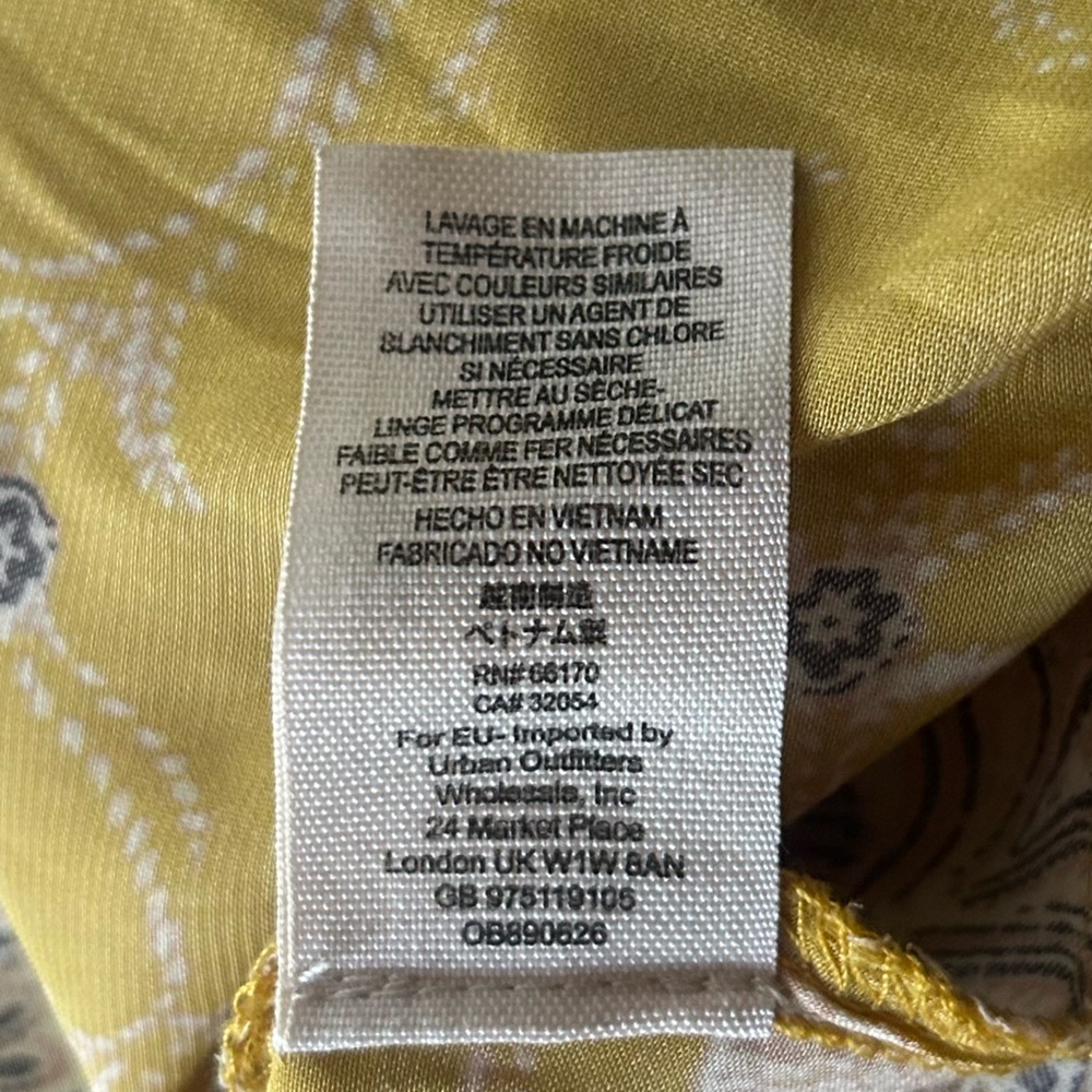 Free People Yellow Paisley V-Neck Tunic - Picture 13 of 13